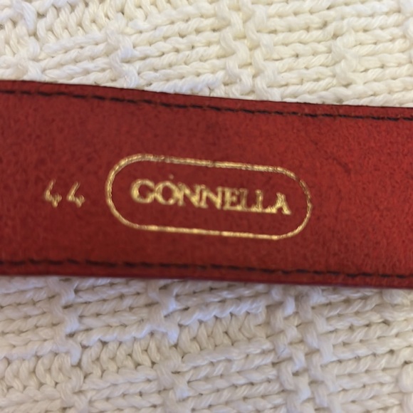 Curvy Ribbed Red Gonnella Skirt size 44 with matching leather belt. - Picture 16 of 16